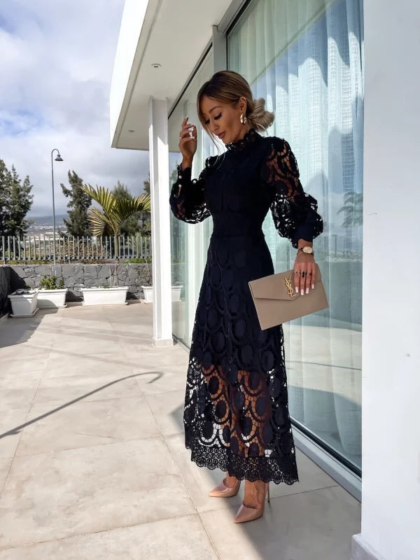 Luna | Elegant Lace Midi Dress