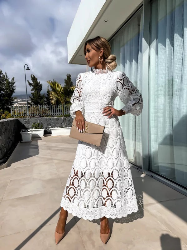 Luna | Elegant Lace Midi Dress
