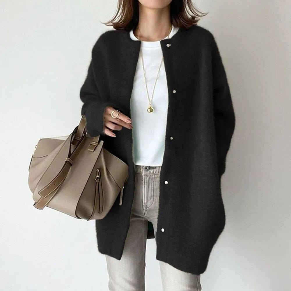 Vanna | Luxurious Buttoned Knit Cardigan